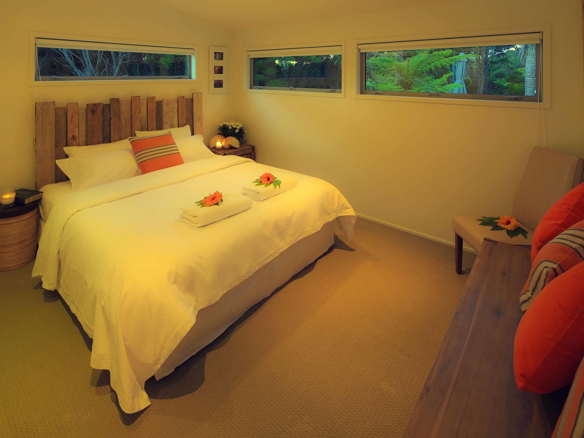 Koi Roc Waiheke Island Accommodation Dış mekan fotoğraf