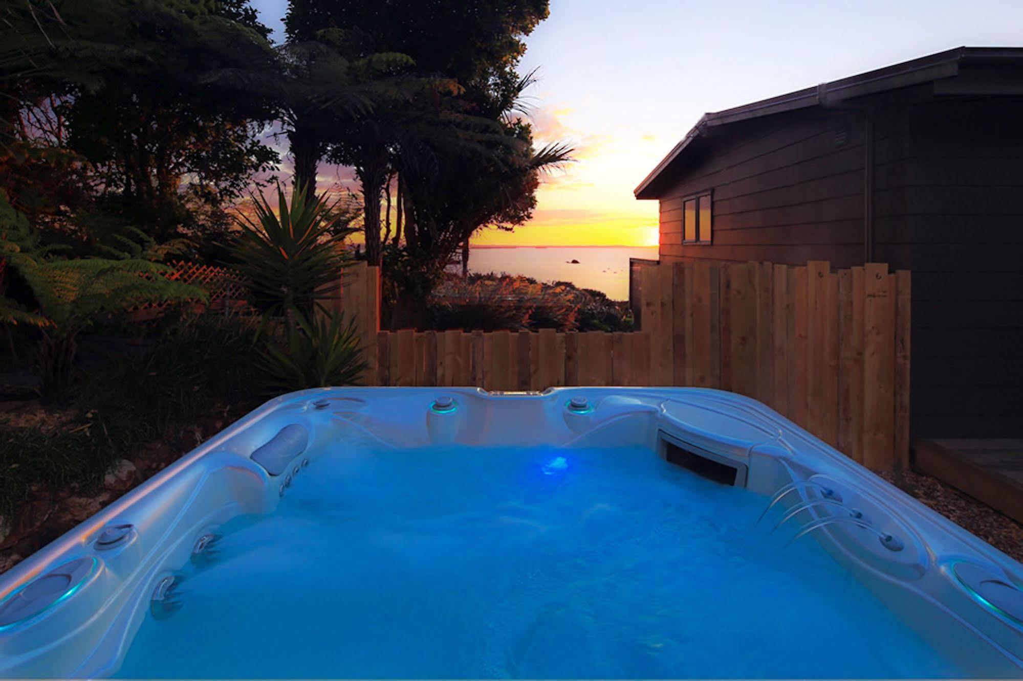 Koi Roc Waiheke Island Accommodation Dış mekan fotoğraf